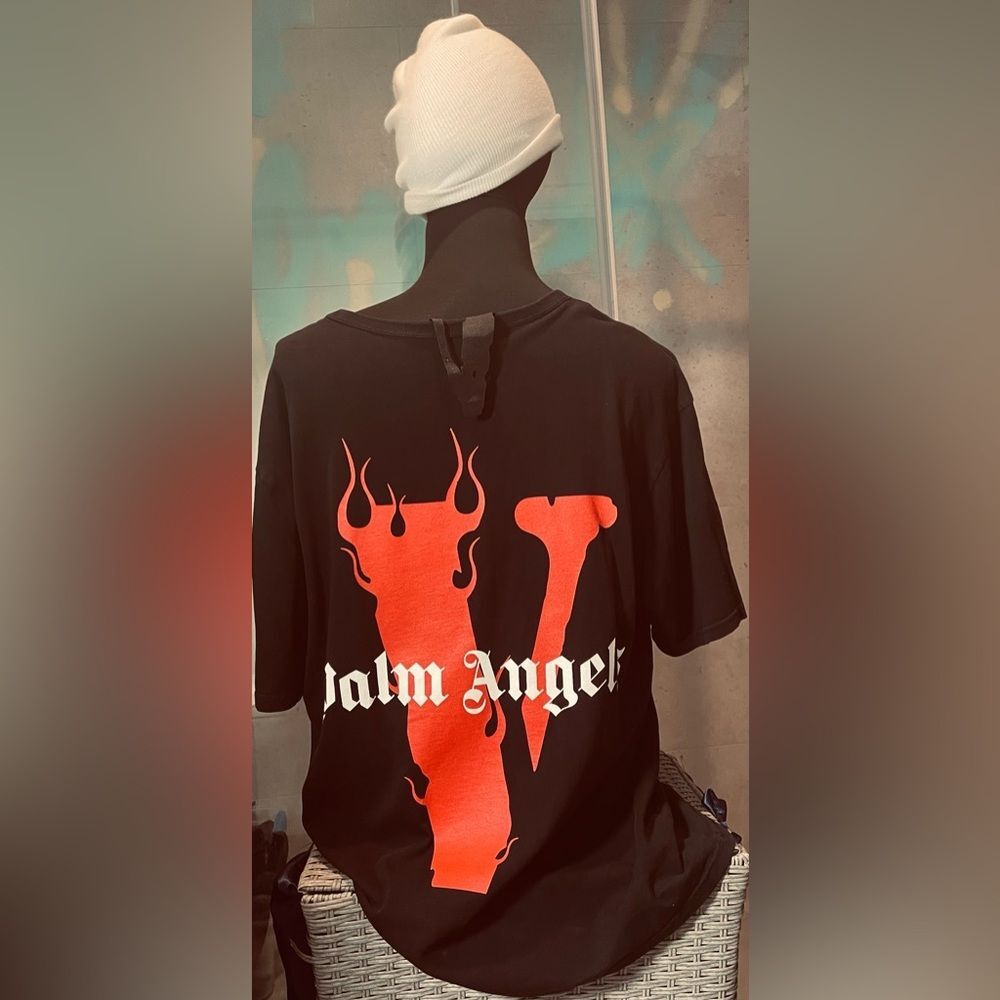 2 Item Bundle - VLONE Palm Angels Shirt - XL - Vintage Teeshirt Fendi Sunglasses